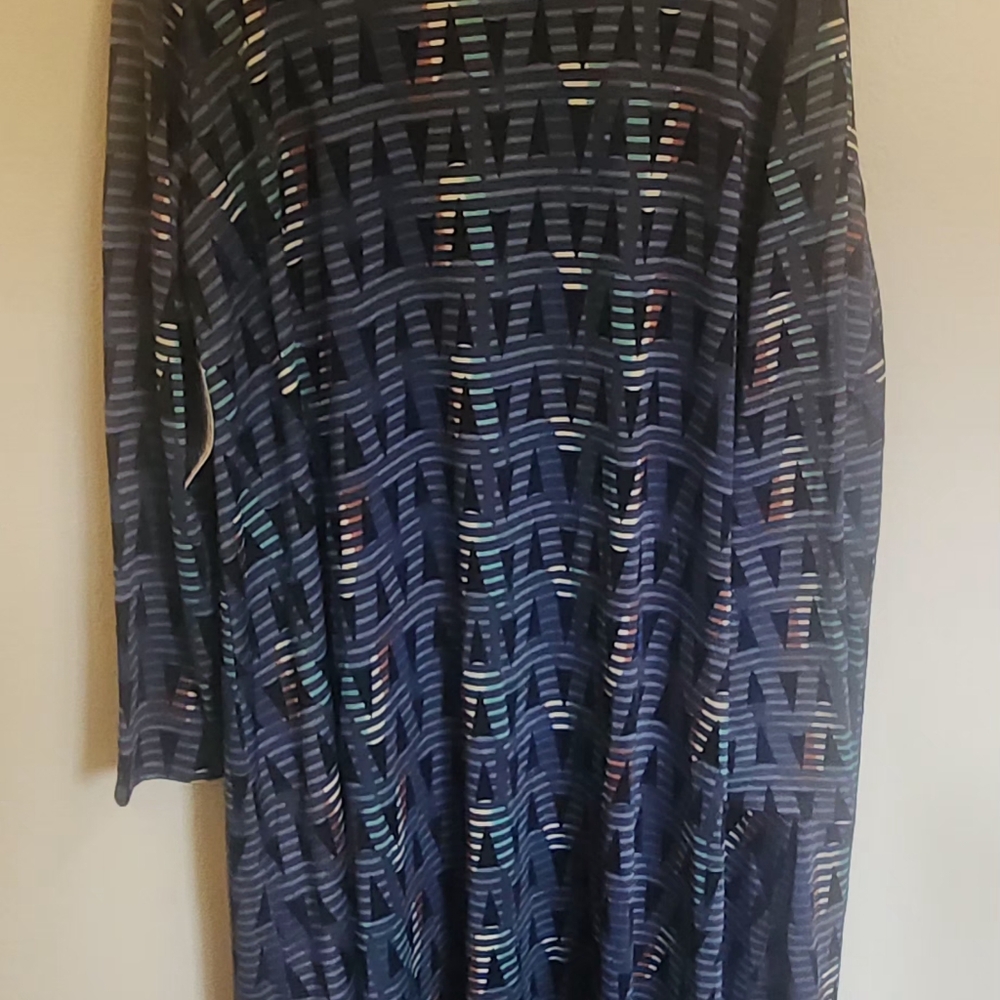 LuLaRoe Sarah Duster NWT Cardigan XL Black Aztec Geometric Longline Pockets - Picture 4 of 6